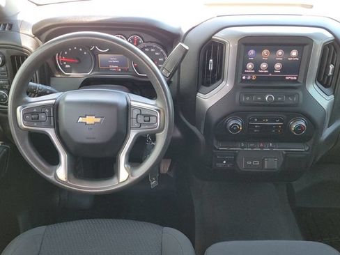 Used 2022 Chevrolet Silverado 2500 W/T w/ Gooseneck/5TH Wheel Package AWD/4WD image 9