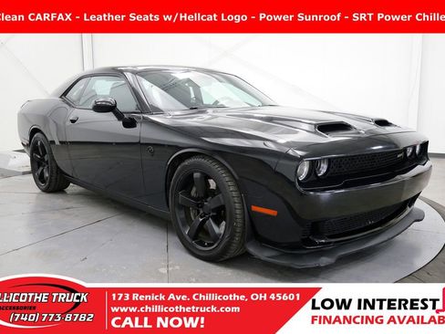 Used 2019 Dodge Challenger SRT Hellcat Redeye image 1