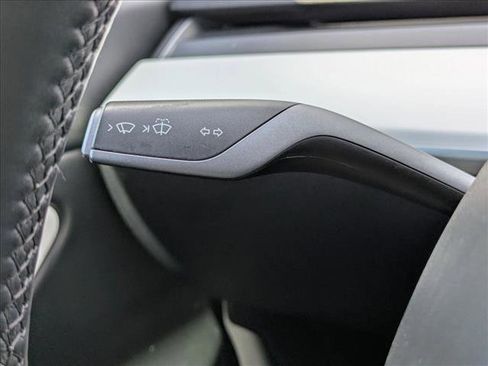 Used 2020 Tesla Model 3 Standard Range Plus image 13