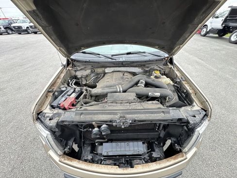 Used 2014 Ford F150 Lariat w/ Equipment Group 502A Luxury image 17