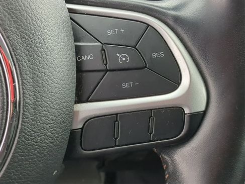 Certified 2020 Jeep Compass Limited image 31