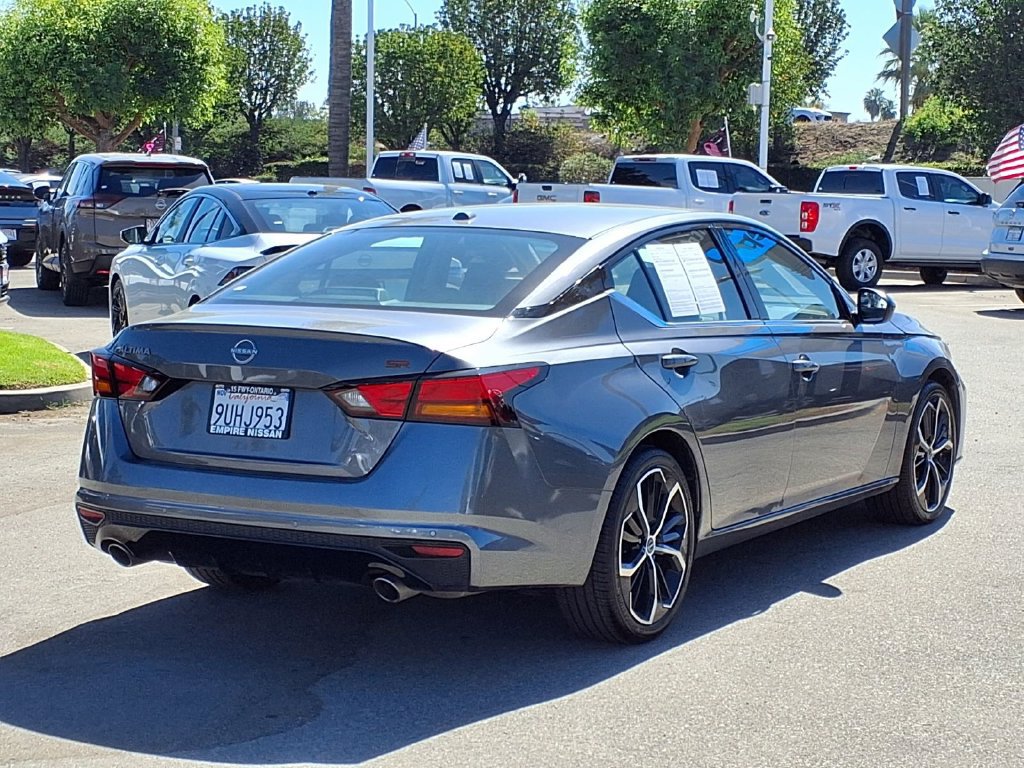 Certified 2025 Nissan Altima 2.5 SR FWD image 5