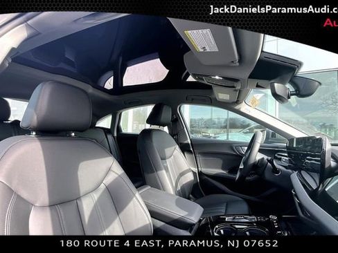 Used 2025 Audi A5 2.0T Premium w/ Convenience Package image 15