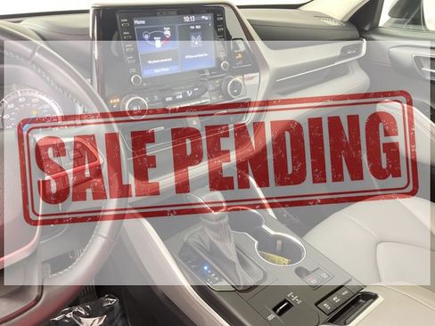 Certified 2022 Toyota Highlander XLE image 14