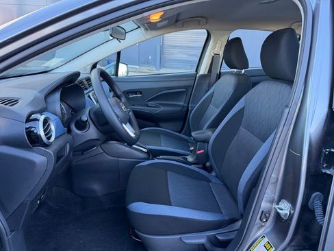 Used 2025 Nissan Versa SV w/ Trunk Package image 16