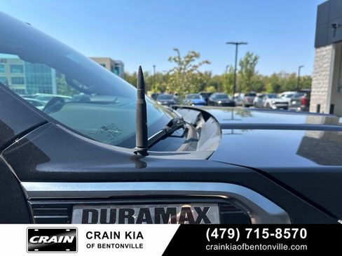 Used 2021 GMC Sierra 2500 AT4 w/ AT4 Premium Plus Package AWD/4WD image 17