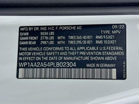 Used 2023 Porsche Macan image 23