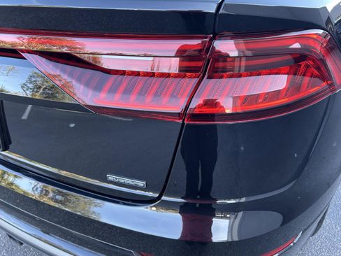 Used 2021 Audi Q8 Premium Plus w/ Premium Plus Package image 9