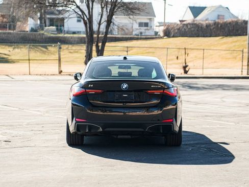 Used 2023 BMW i4 eDrive35 w/ Premium Package image 6