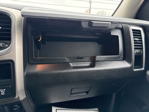 Used 2014 RAM 1500 Big Horn image 38