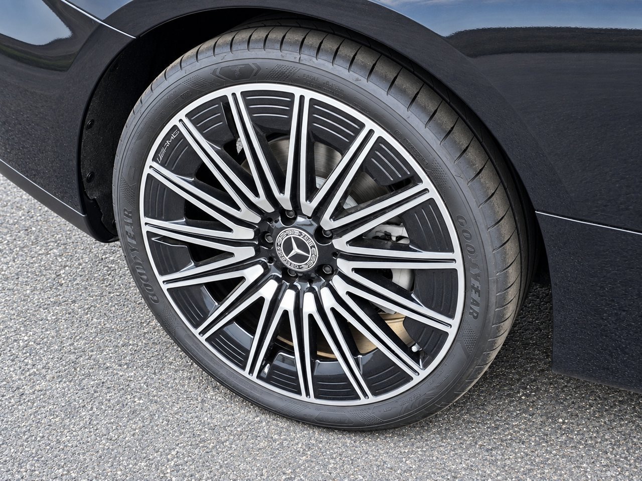 New 2026 Mercedes-Benz CLE 450 4MATIC Coupe image 10