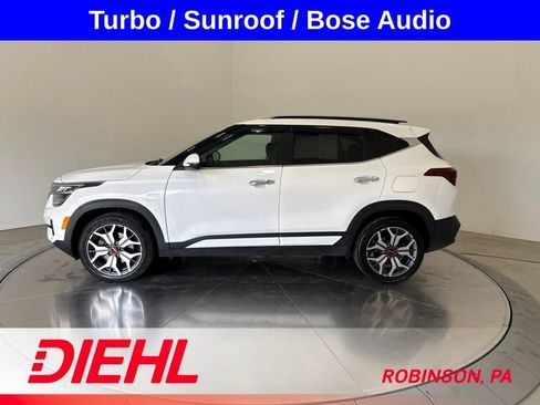 Used 2022 Kia Seltos SX w/ Sunroof Package AWD/4WD image 4