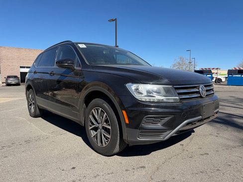 Used 2019 Volkswagen Tiguan SEL image 3