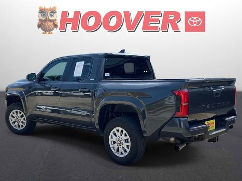 Used 2024 Toyota Tacoma SR5 RWD image 8