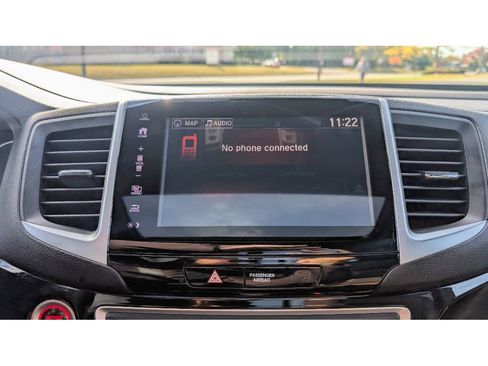 Used 2017 Honda Ridgeline Black Edition image 25