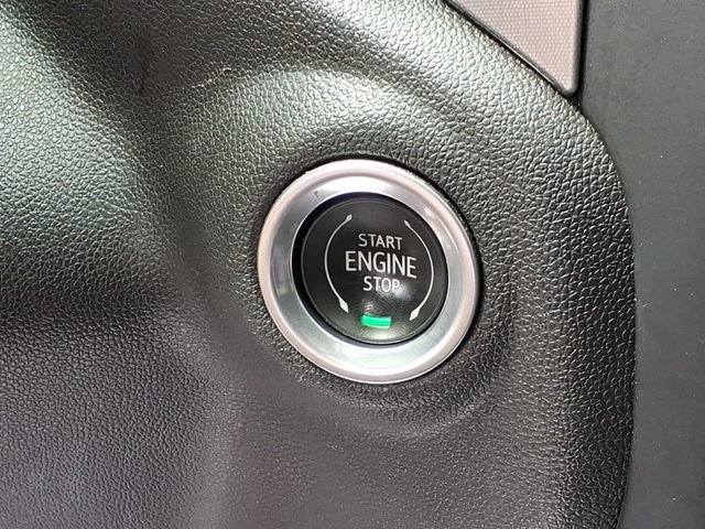 Used 2021 GMC Sierra 1500 SLT w/ SLT Convenience Package AWD/4WD image 10