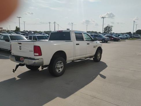 Used 2014 RAM 2500 Tradesman w/ Chrome Appearance Group AWD/4WD image 3