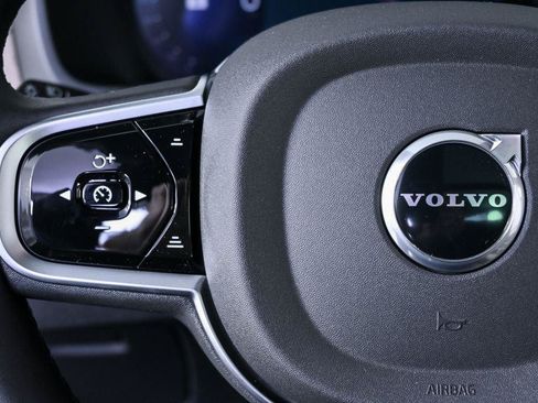 Used 2026 Volvo XC90 B6 Plus w/ Protection Package Premier AWD/4WD image 10