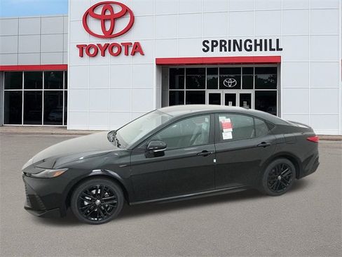 New 2026 Toyota Camry SE image 2