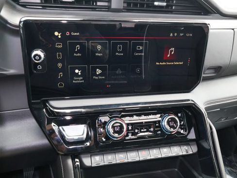 New 2026 GMC Sierra 2500 AT4X w/ LPO, Black Badging Package AWD/4WD image 16