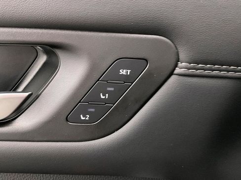 New 2026 Nissan Pathfinder Platinum w/ Cargo Package AWD/4WD image 30