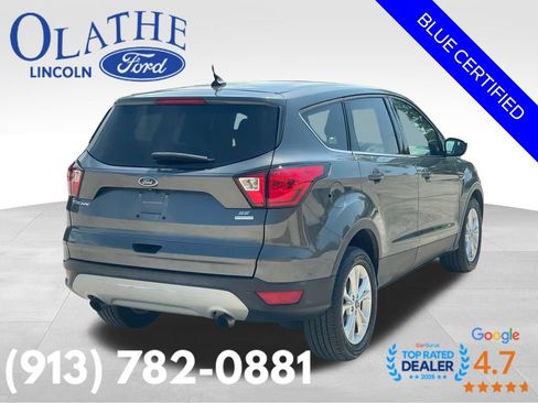 Certified 2019 Ford Escape SE FWD image 6