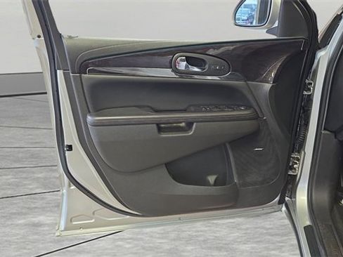 Used 2017 Buick Enclave Premium w/ Experience Buick Package image 27