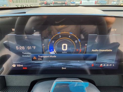 New 2026 Chevrolet Traverse High Country image 16