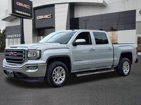 Used 2017 GMC Sierra 1500 SLE w/ SLE Value Package AWD/4WD image 33