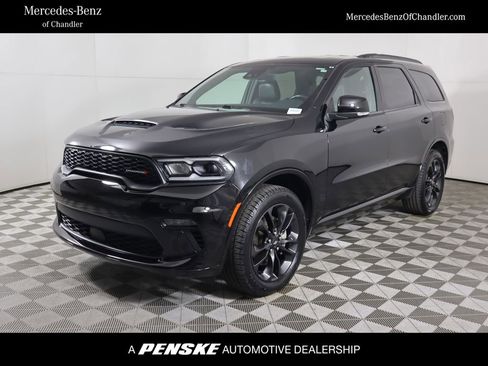 Used 2023 Dodge Durango GT image 1