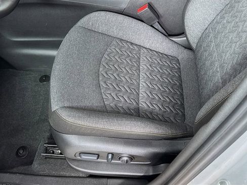 Used 2022 Chevrolet Equinox LT image 20