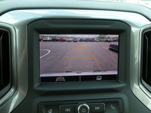 New 2025 GMC Sierra 3500 Pro AWD/4WD image 9