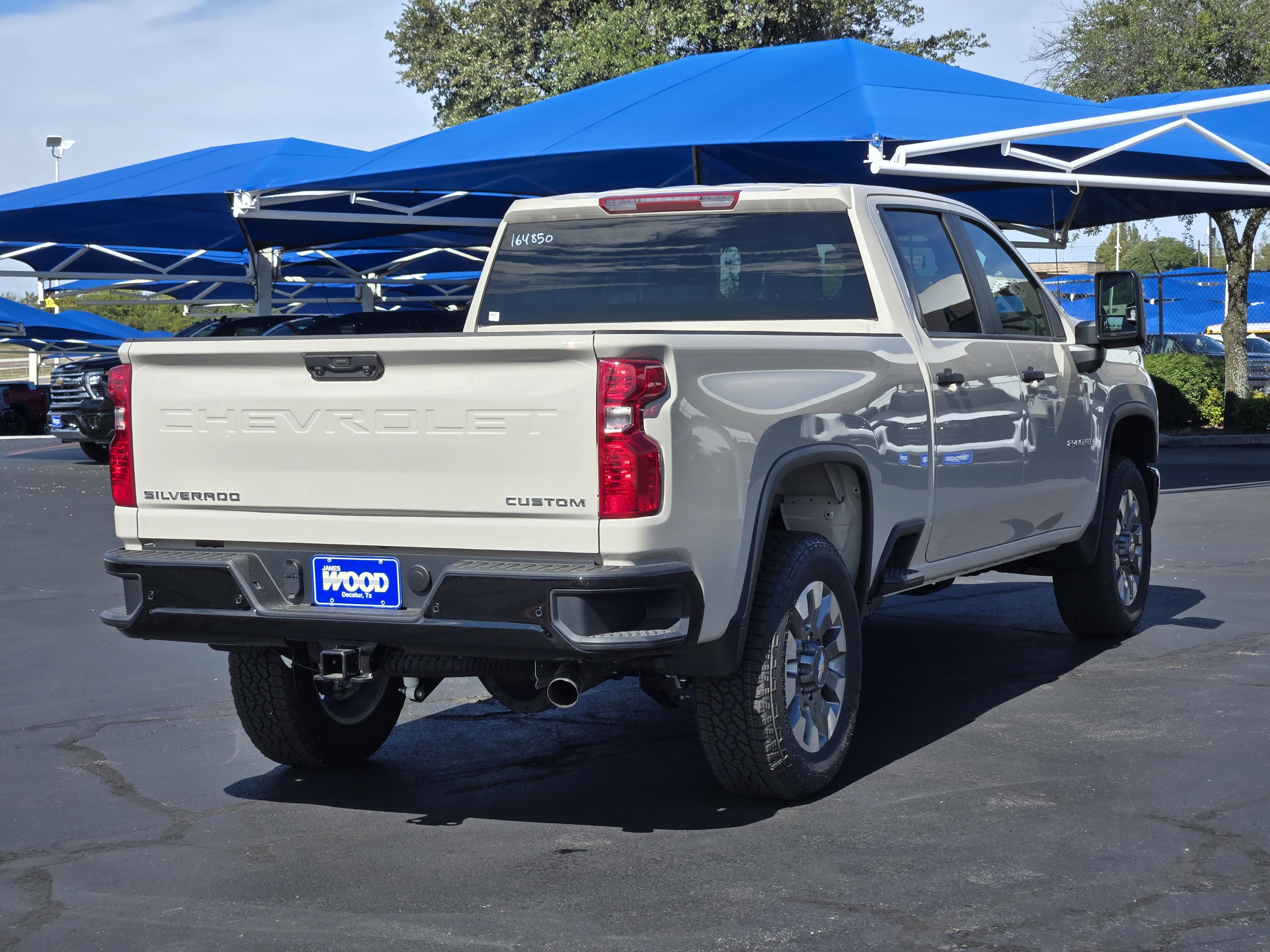 New 2026 Chevrolet Silverado 2500 Custom w/ Custom Value Package AWD/4WD image 4