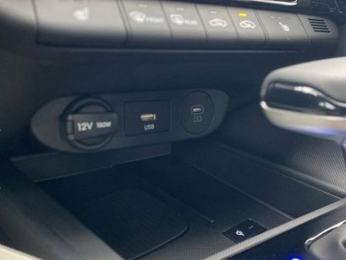 New 2026 Hyundai Elantra SEL Sport FWD image 31
