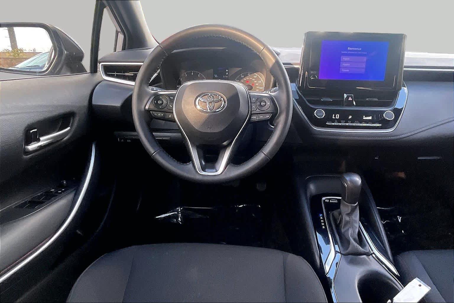 Used 2024 Toyota Corolla SE FWD image 6