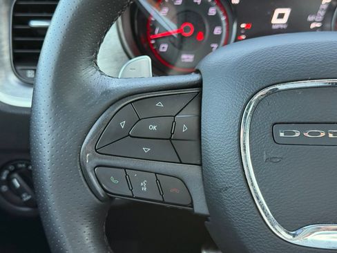 Used 2017 Dodge Charger R/T RWD image 36