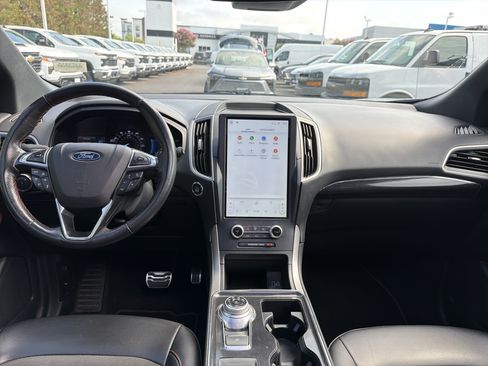 Used 2022 Ford Edge ST-Line AWD/4WD image 29