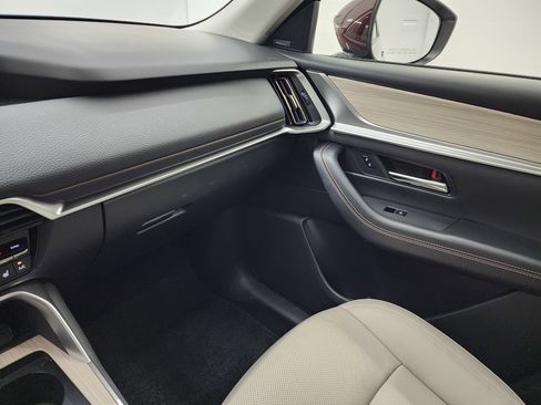 Used 2024 MAZDA CX-90 3.3 Turbo w/ Premium Package image 13