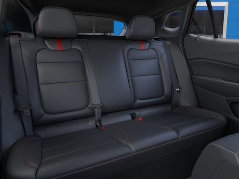New 2026 Chevrolet Trax RS FWD image 17