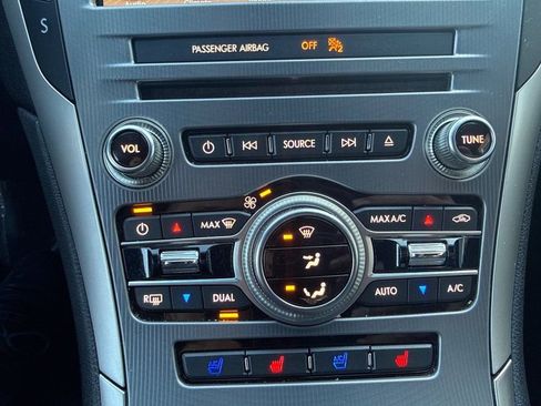 Used 2017 Lincoln MKZ Reserve w/ Drivers Package image 29