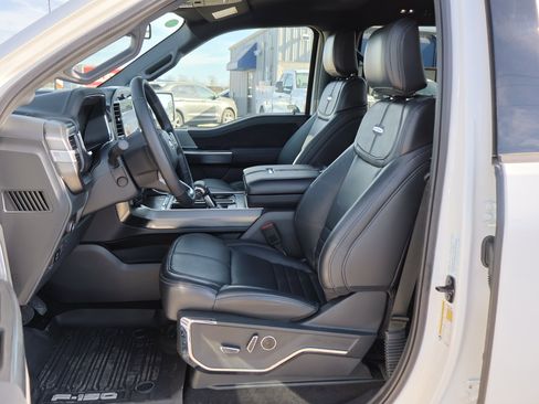 Certified 2025 Ford F150 Platinum w/ FX4 Off-Road Package image 15