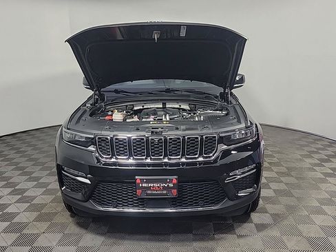 Used 2022 Jeep Grand Cherokee Limited 4xe w/ Luxury Tech Group II AWD/4WD image 16