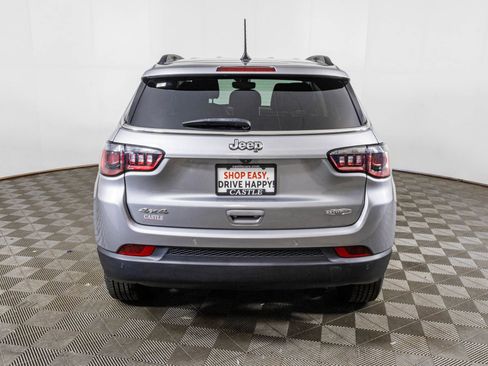 Used 2022 Jeep Compass Latitude w/ Convenience Group AWD/4WD image 15