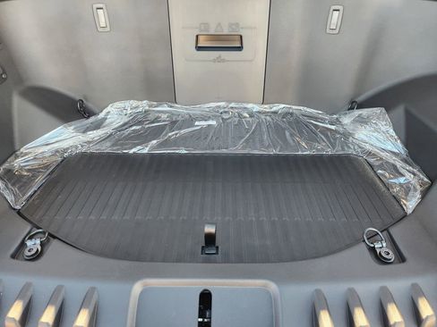 New 2025 Ford F150 Lightning Flash image 19