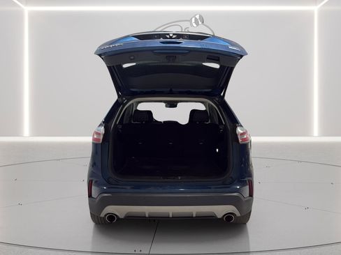 Used 2020 Ford Edge SEL w/ Convenience Package image 9