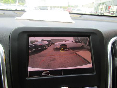 Used 2023 Chevrolet Equinox LT w/ LPO, Floor Liner Package AWD/4WD image 22