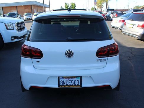 Used 2012 Volkswagen Golf 4-Door AWD/4WD image 6