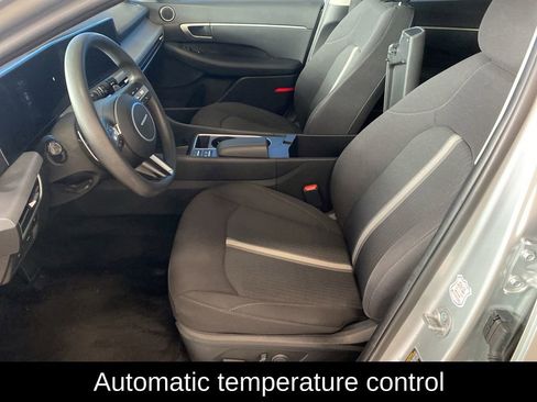 Used 2025 Hyundai Sonata SEL FWD image 8