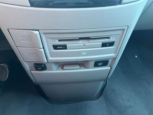 Used 2014 Honda Odyssey Touring image 10