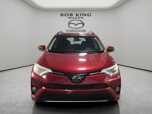 Used 2018 Toyota RAV4 XLE FWD image 8